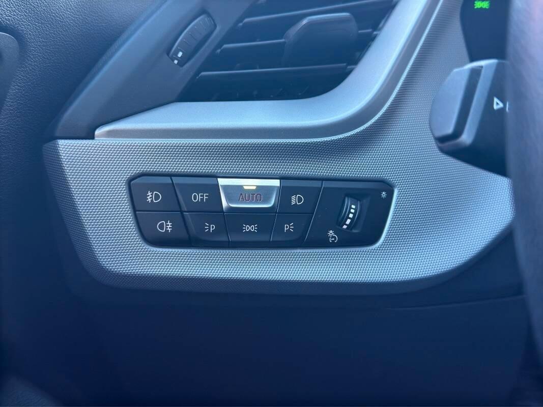 BMW Serie 1 116d Msport Exterior auto Con NAVIG. & TELECAMERA