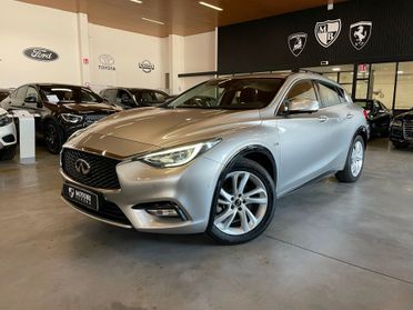 Infiniti Q30 2.2 diesel DCT AWD Premium Tech