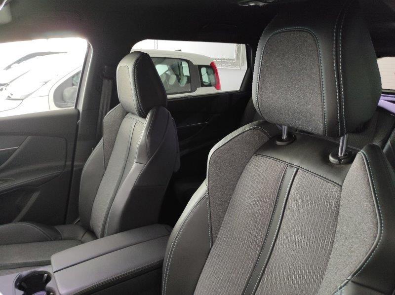 PEUGEOT 5008 2ª serie - 5008 BlueHDi 130 S&S EAT8 Allure Pack