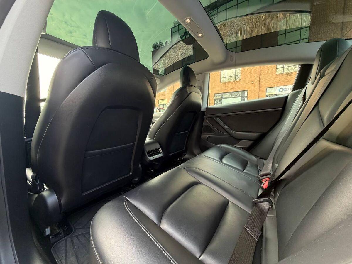 Tesla Model 3 Standard rwd Plus
