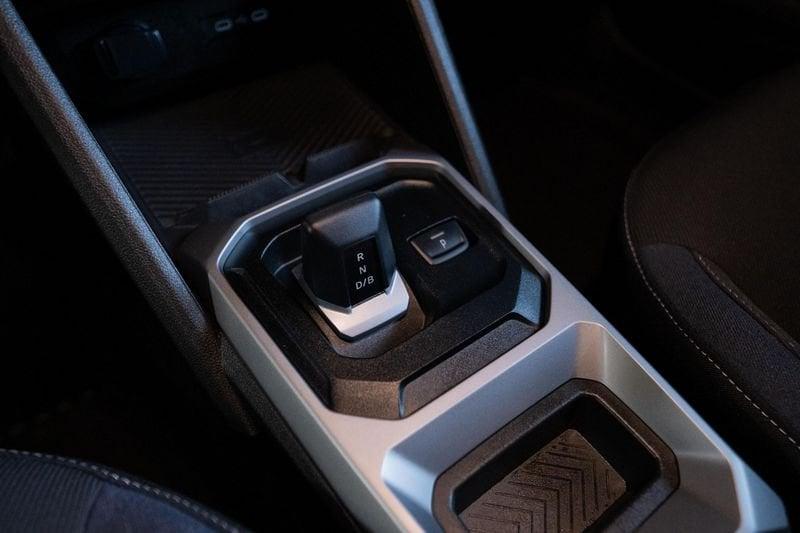 Dacia Duster Journey Hybrid 140