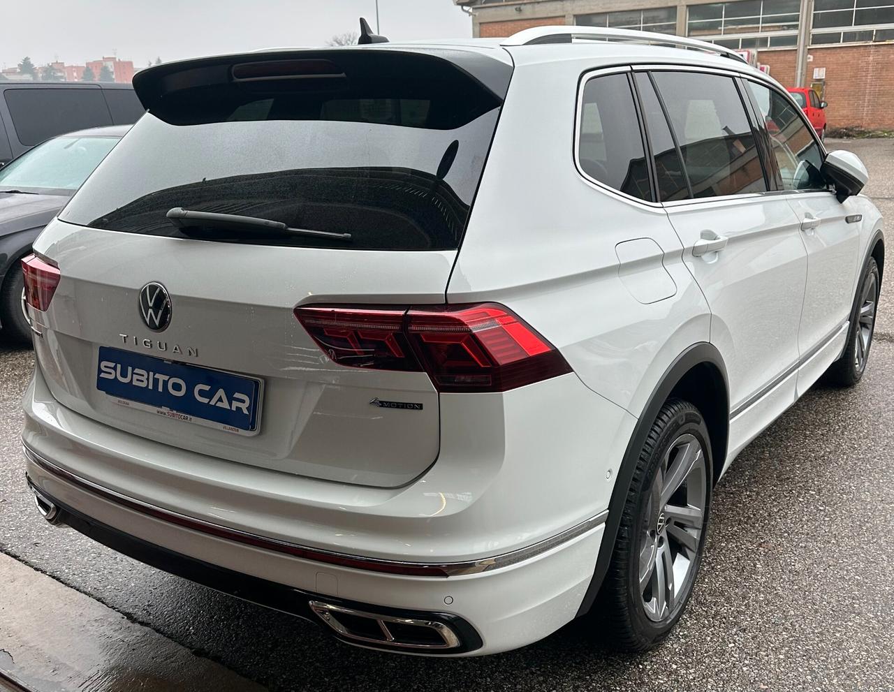 Volkswagen Tiguan Allspace 2.0 TDI SCR DSG 4MOTION R-Line 7 posti