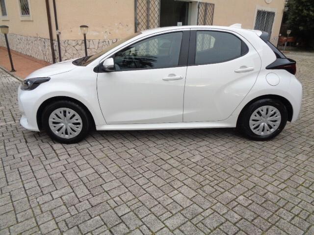 Toyota Yaris 1.0 5 porte Active NESSUN VINCOLO DI FINANZIAMENTO