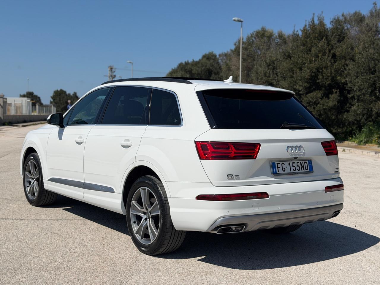 Audi Q7 3.0 TDI 218 CV ultra quattro tiptronic sport plus