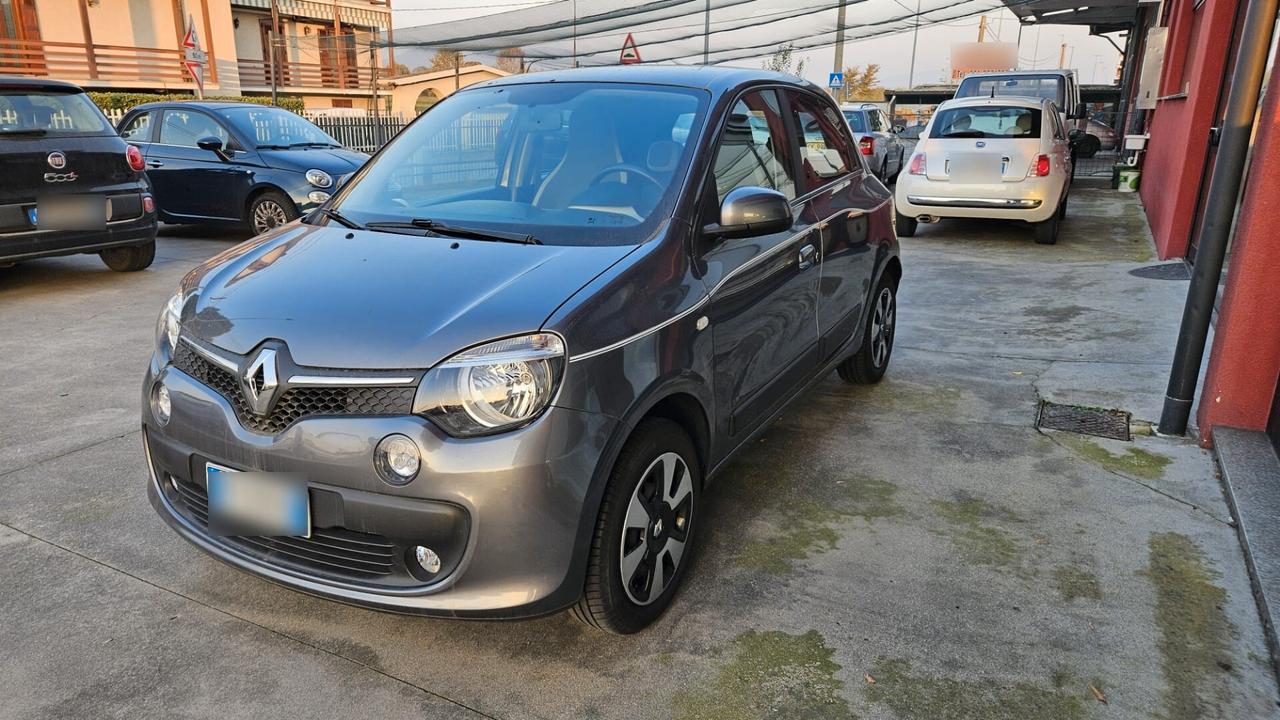 Renault Twingo SCe Lovely