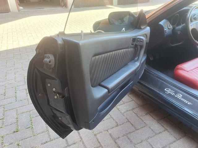 ALFA ROMEO Spider 3.0i V6 24V cat L