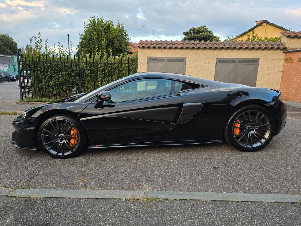 Mclaren 570S