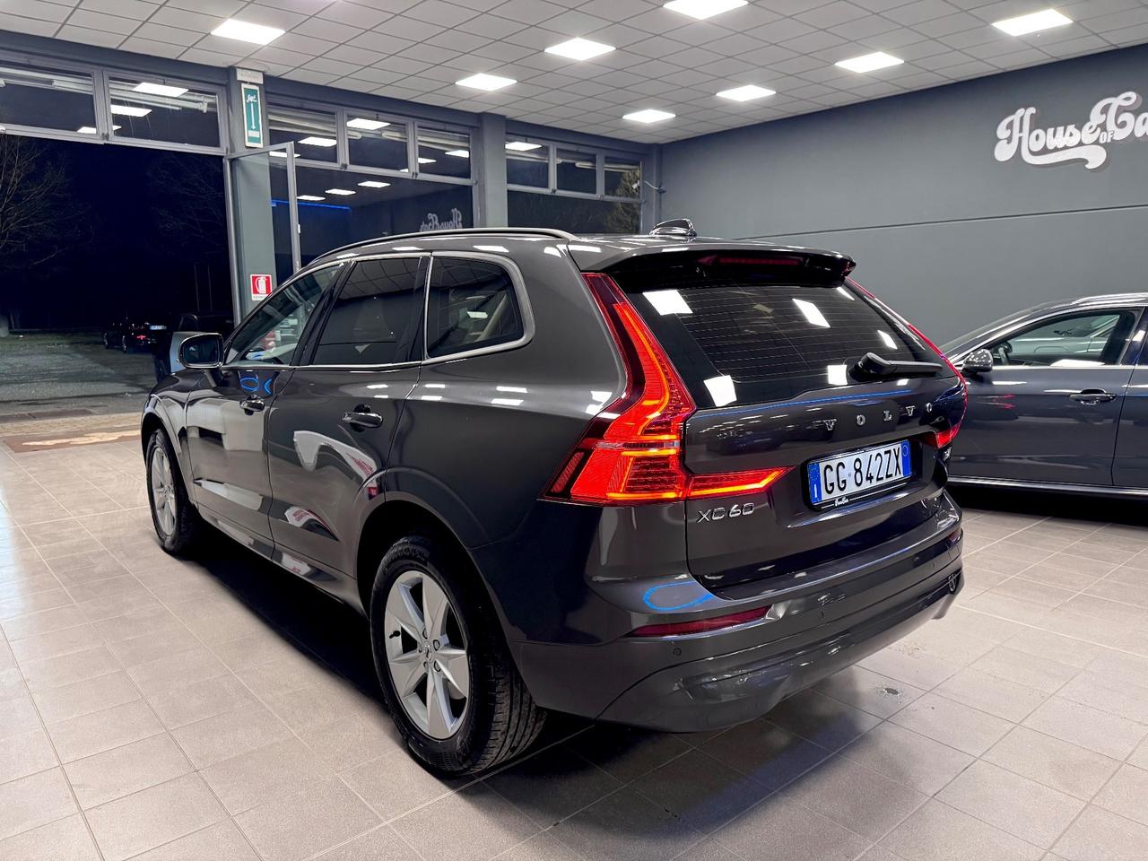 Volvo XC 60 XC60 B4 (d) AWD automatico Business