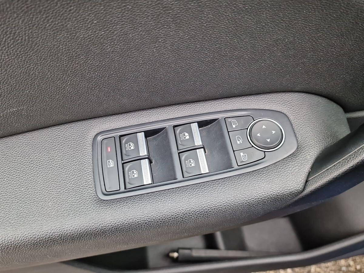 RENAULT CAPTUR 1.5 INTENSE