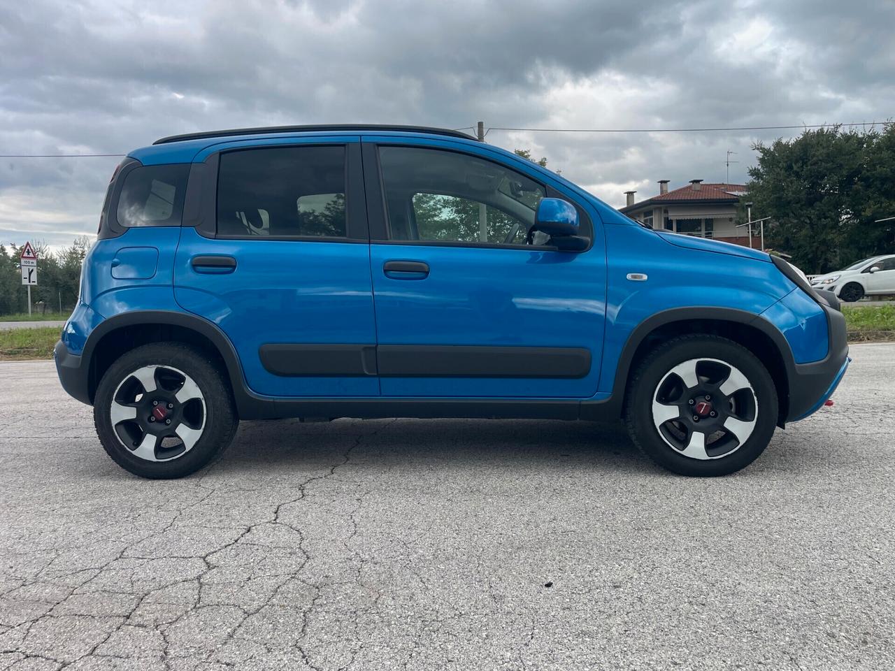 Fiat Panda Cross 1.0 FireFly S&S Hybrid