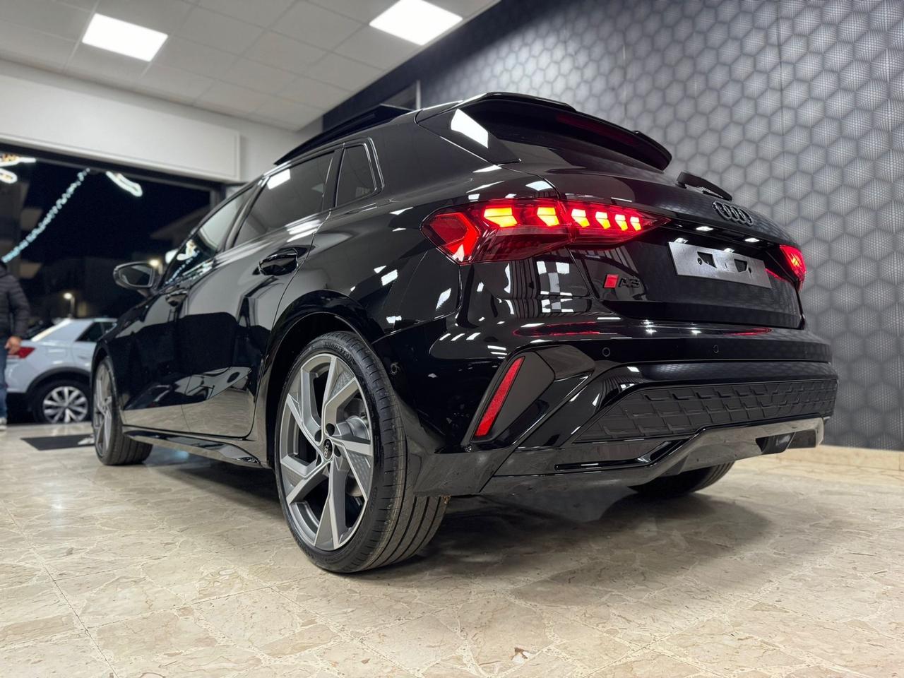NUOVA Audi A3 SPB 35 TDI - S LINE - TETTO KM 0