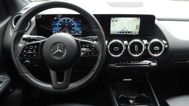 MERCEDES-BENZ B 180 d Automatic Sport