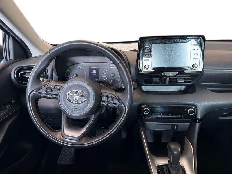 Toyota Yaris Hybrid Active MY22
