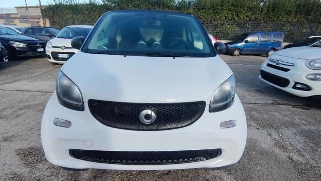 SMART ForTwo 1.0cc 71cv Bluetooth CruiseControl Clima Auto