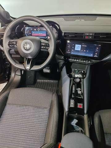 Alfa Romeo Junior 1.2 Hybrid 48V 145cv Edct6