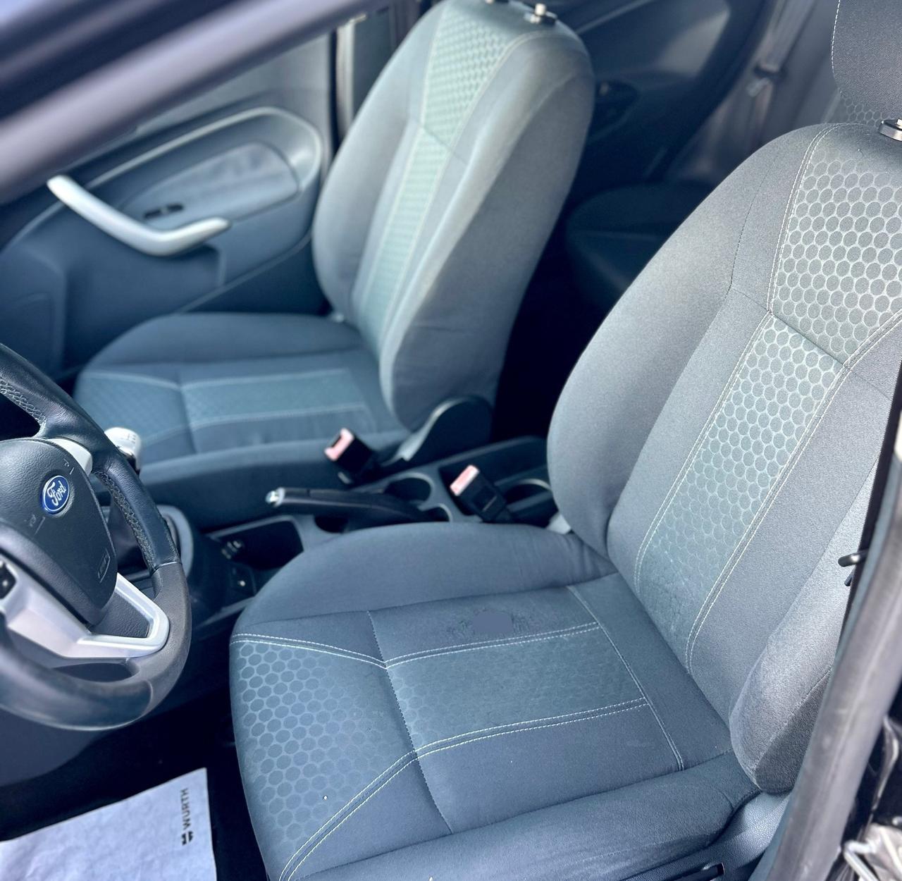 Ford Fiesta TDCi Titanium Neopatentati 115.000km