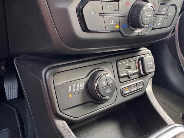 JEEP Renegade 1.3 190CV PHEV 4XE+CERCHI 18 S BLACK+RADAR+2PDC