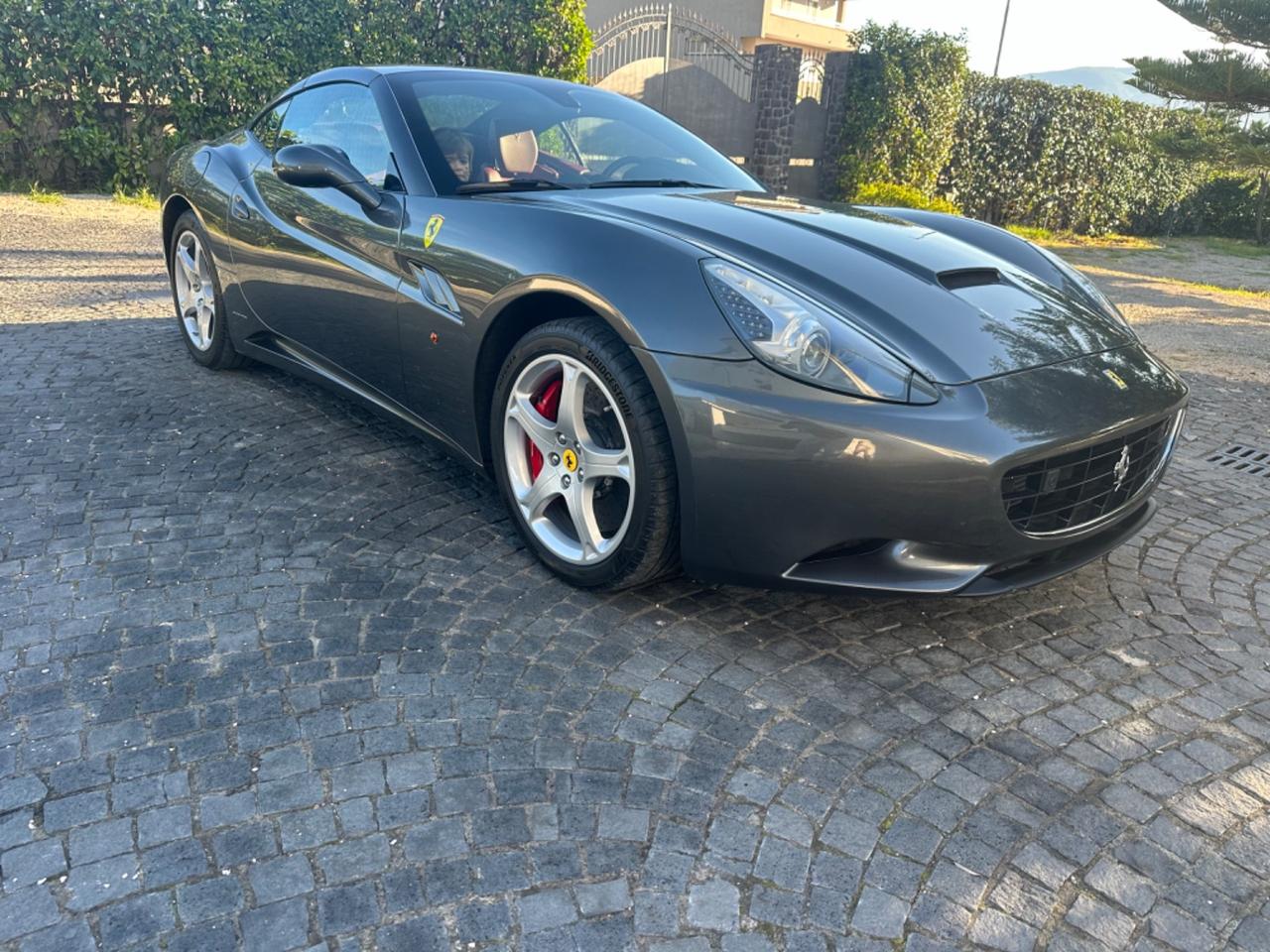 Ferrari California DCT