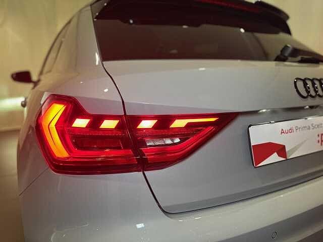 Audi A1 SPB 30 TFSI Identity Black