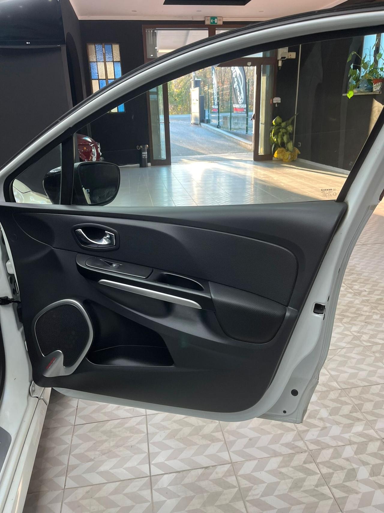 Renault Clio RS MONACO GP