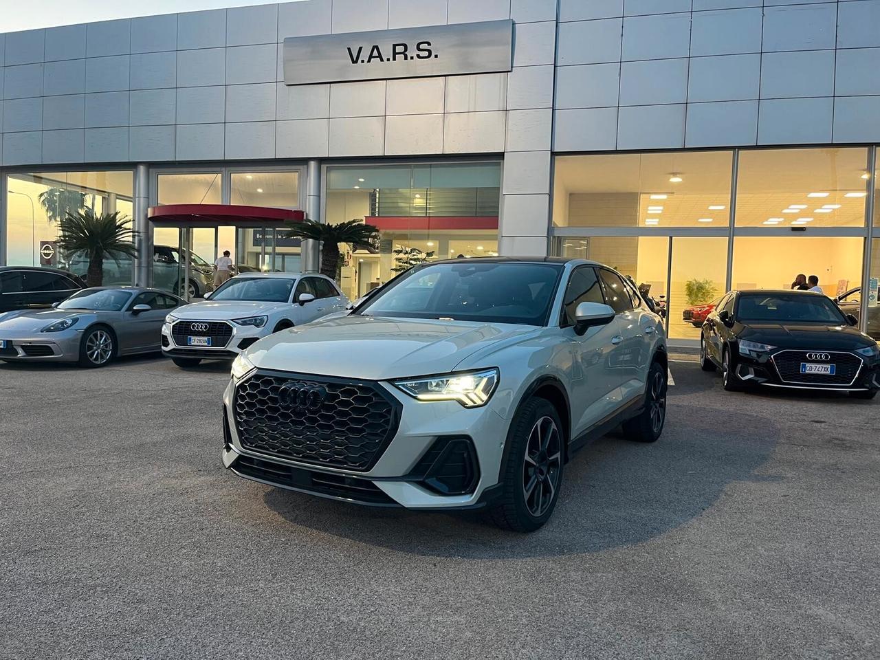 Audi Q3 35 TDI S tronic line edition