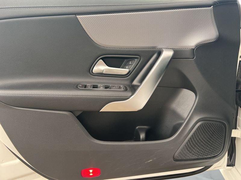 Mercedes-Benz CLA 180 d Automatic Sport