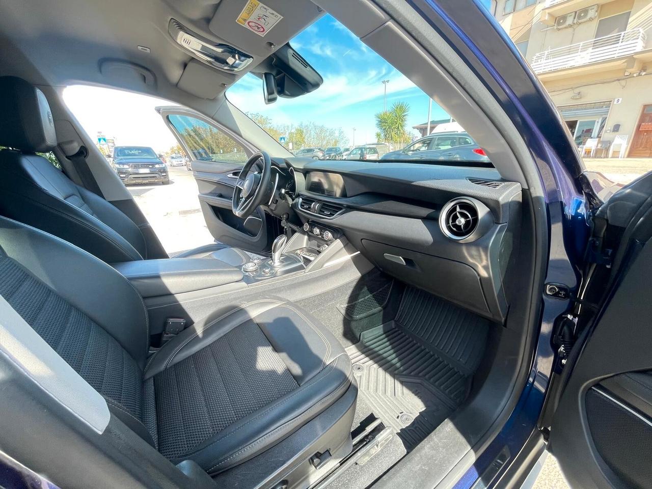 Alfa Romeo Stelvio 2.2 Turbodiesel 210 CV AT8 Q4 Executive