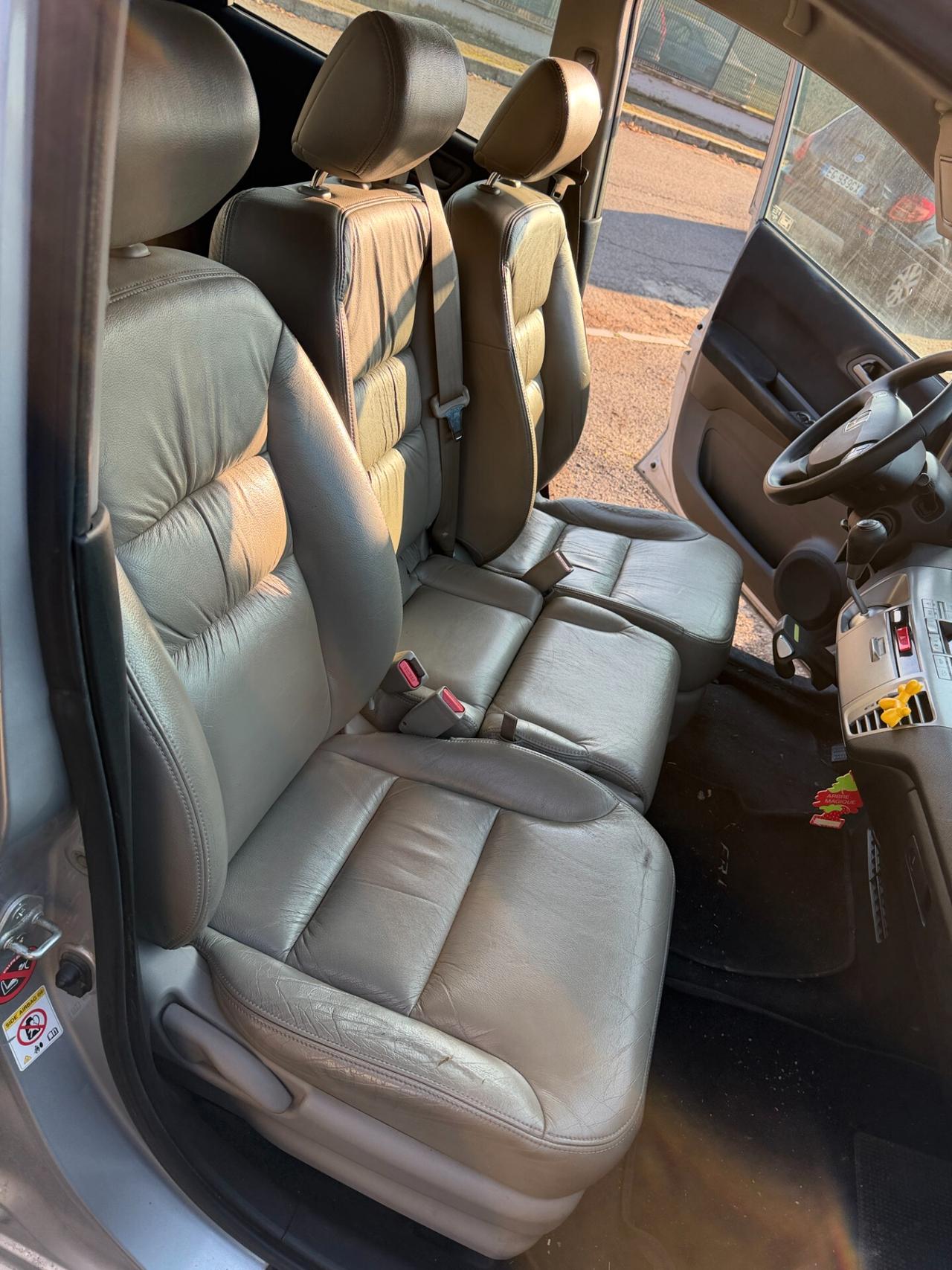 Honda FR-V 2.2 16V i-CTDi Executive LH