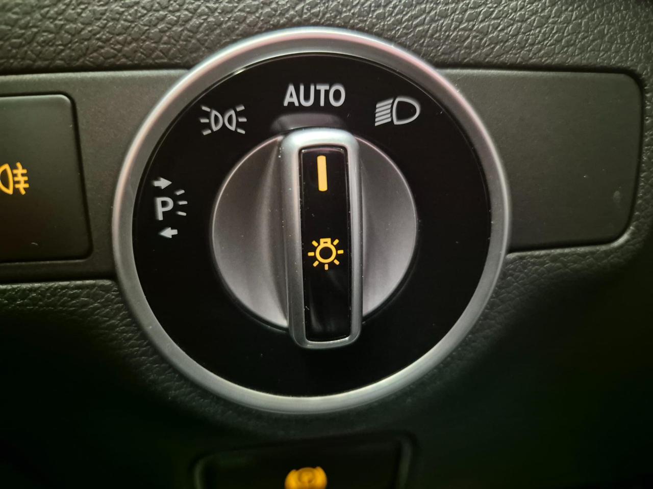 Mercedes A 45 AMG 381cv 4Matic - Tetto - Sedili Guscio - Sosp. Elettroniche
