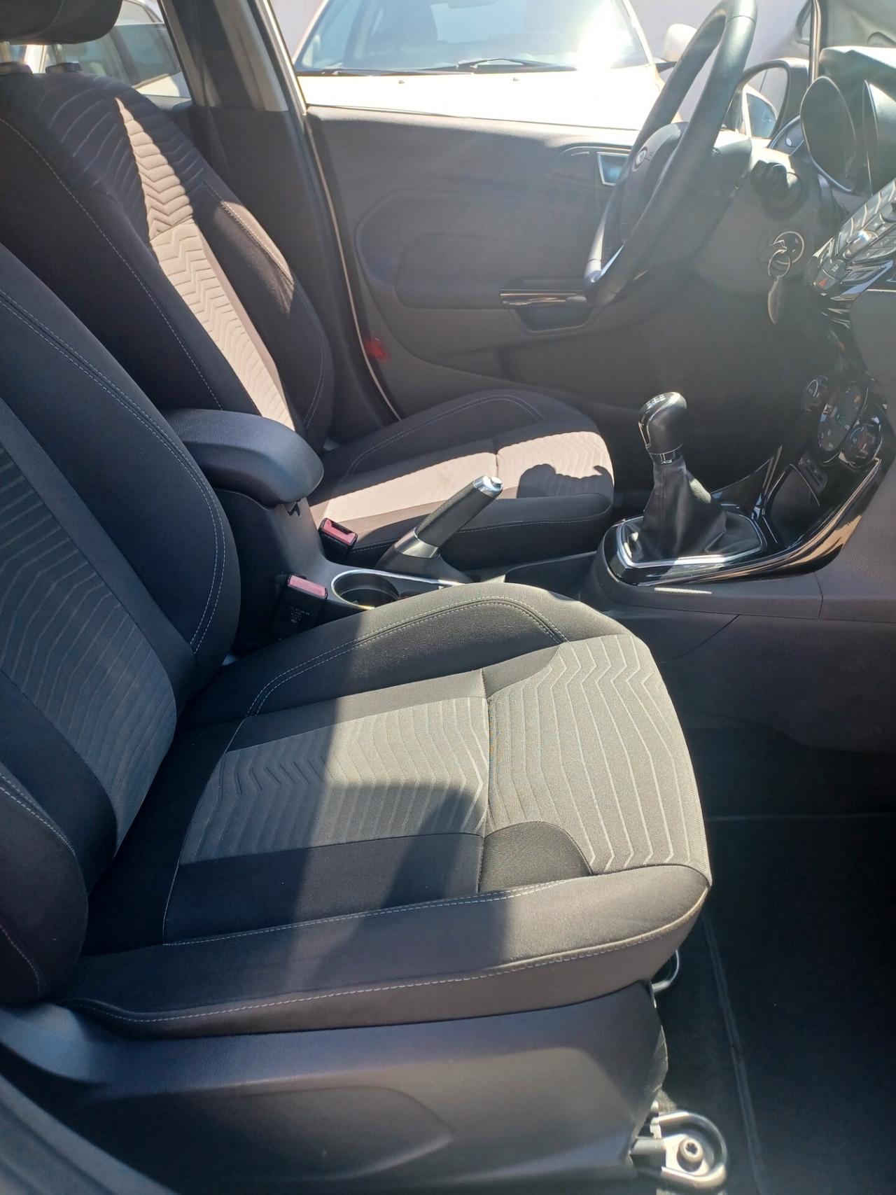 Ford Fiesta 1.6 TDCi 95CV 5 porte Titanium