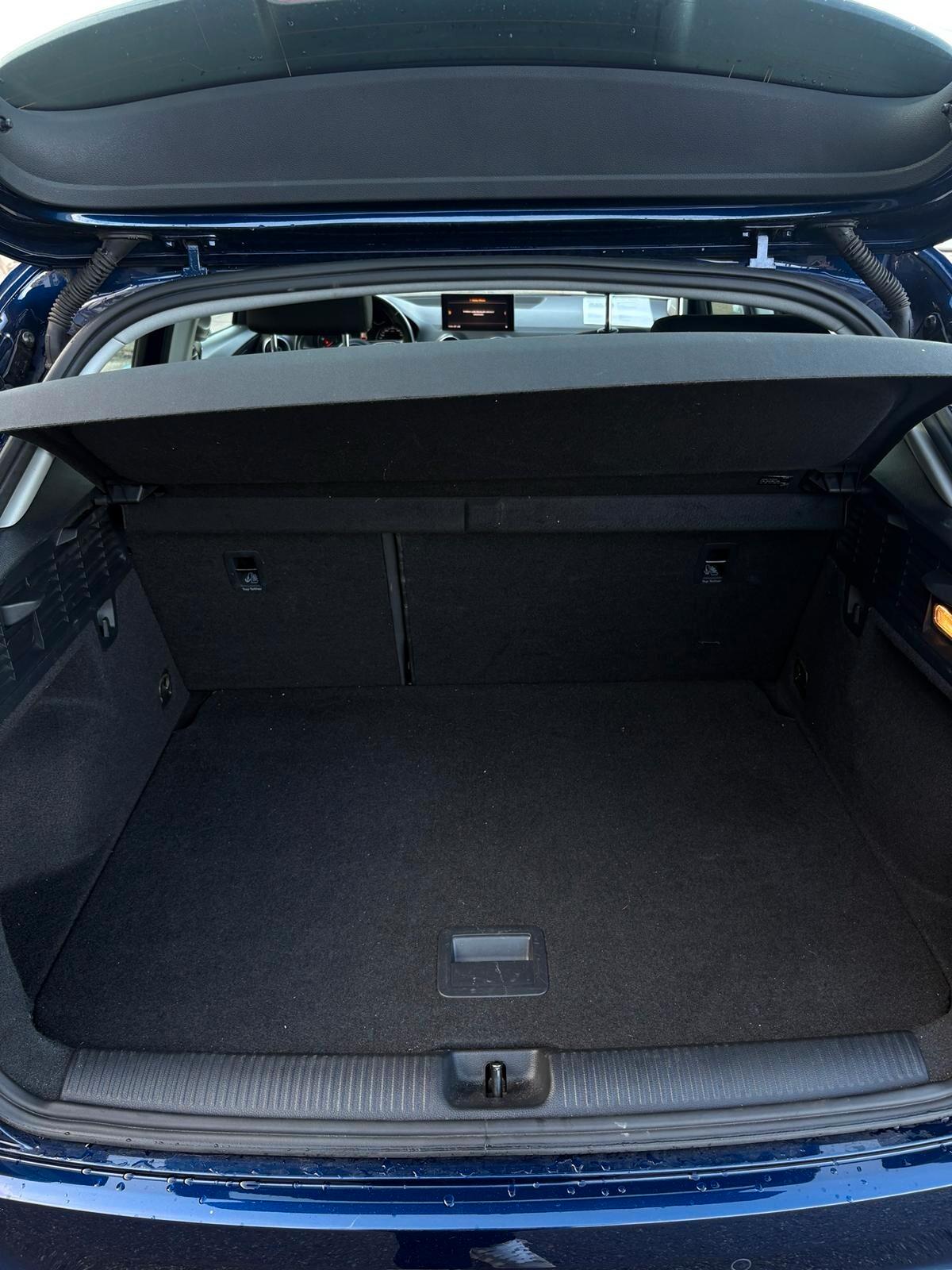 Audi Q2 35 TDI quattro S tronic Admired Black Friday