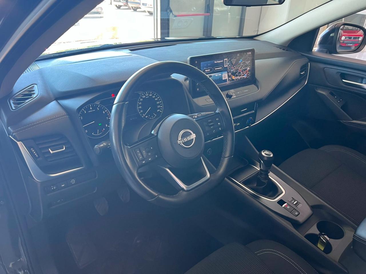 Nissan Qashqai MHEV 140 CV Business