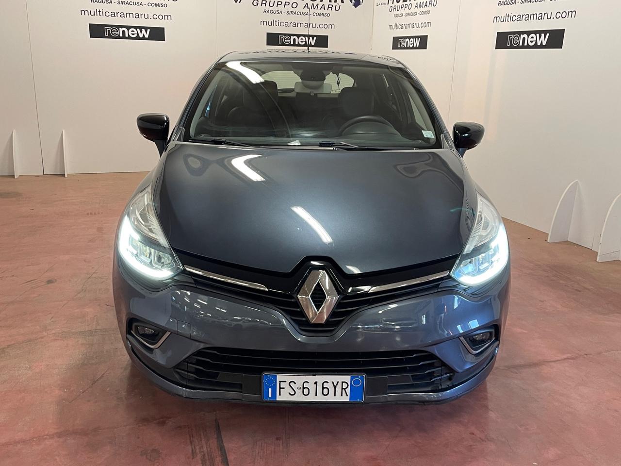 Renault Clio dCi 8V 90 CV 5 porte Moschino Intens