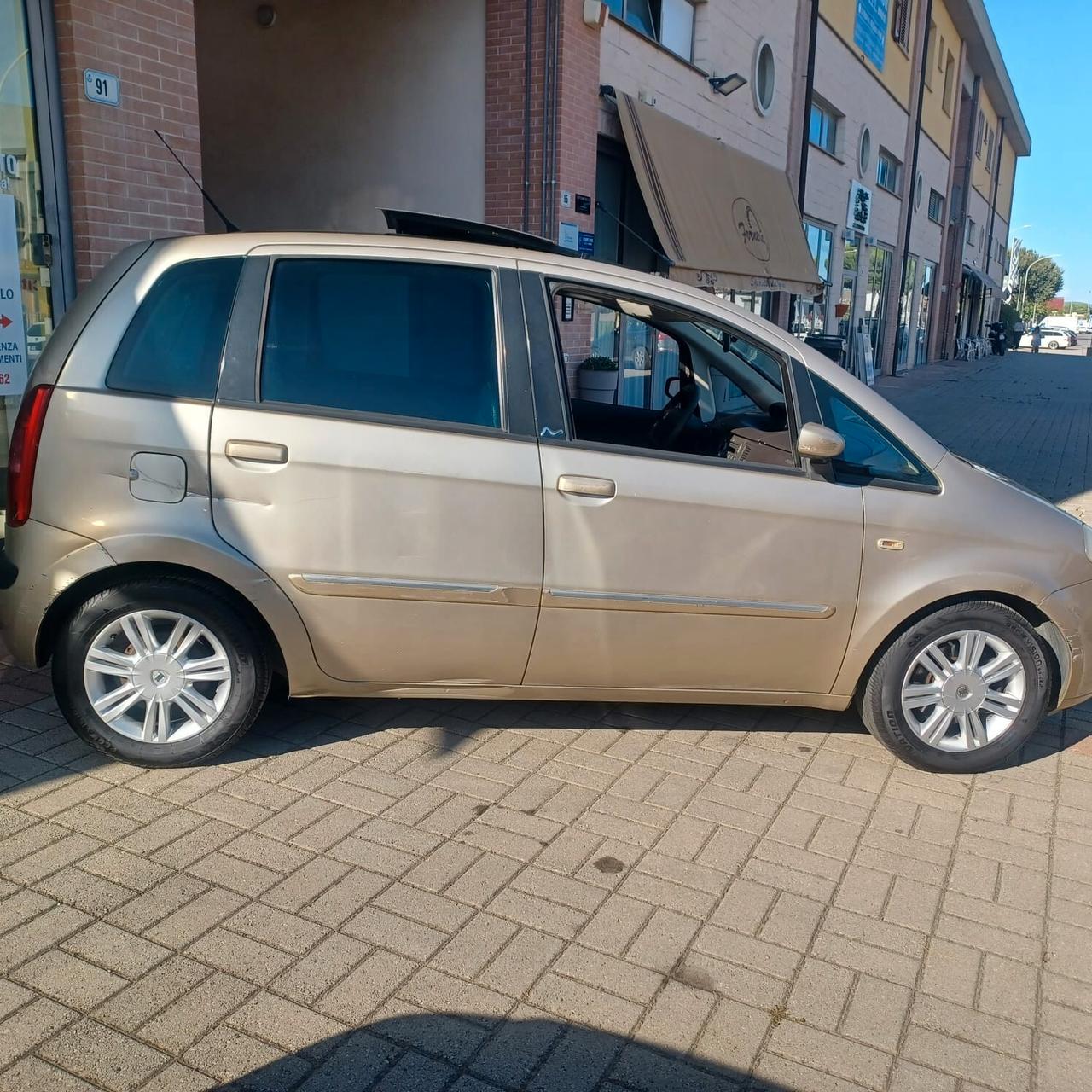 TETTO APRIBILE MUSA 1.3 MJTD MOTORE OTTIMO