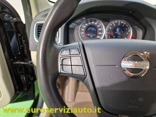 VOLVO V60 T3 Powershift Kinetic