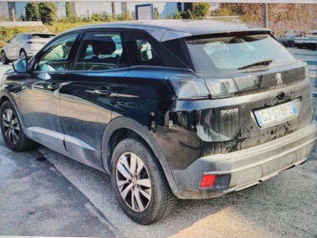 PEUGEOT 3008 BlueHDi 130CV Active Pack AUTOCARRO 5p
