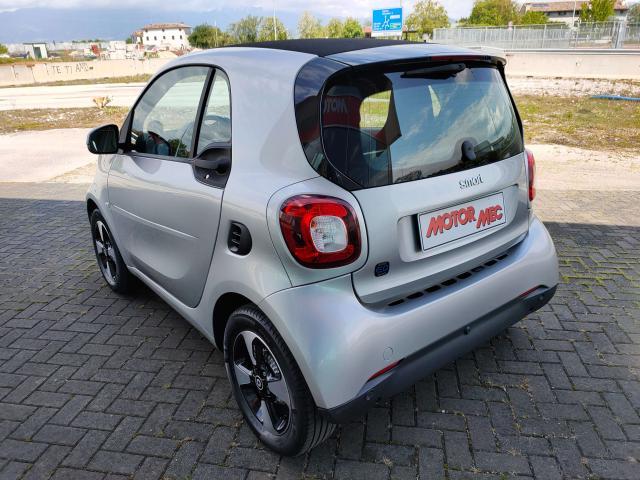 smart forTwo Fortwo eq Passion 4,6kW Ok per neopatentati