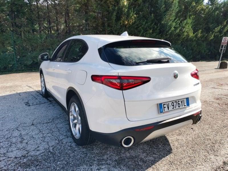 Alfa Romeo Stelvio 2.2 Turbodiesel 180 CV AT8 Business