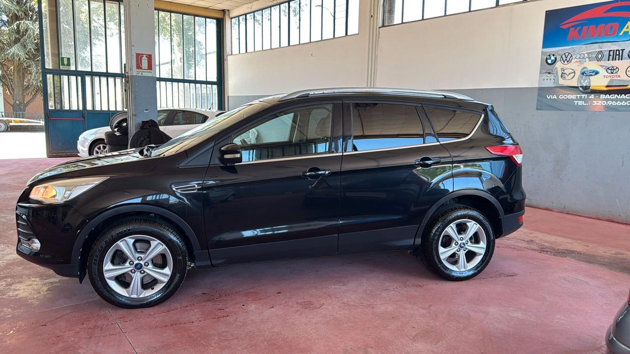 Ford Kuga 2.0 TDCI 115 CV 2WD Titanium