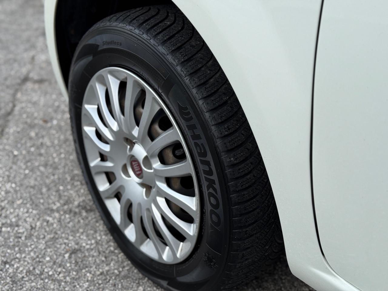 Fiat Punto 1.4 8V 5 porte Natural Power Street