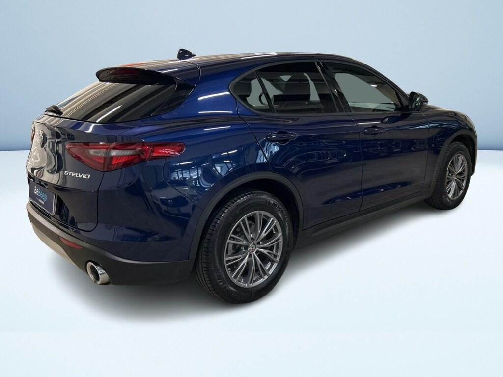 Alfa Romeo Stelvio 2.2 Turbo Business Q4 Auto