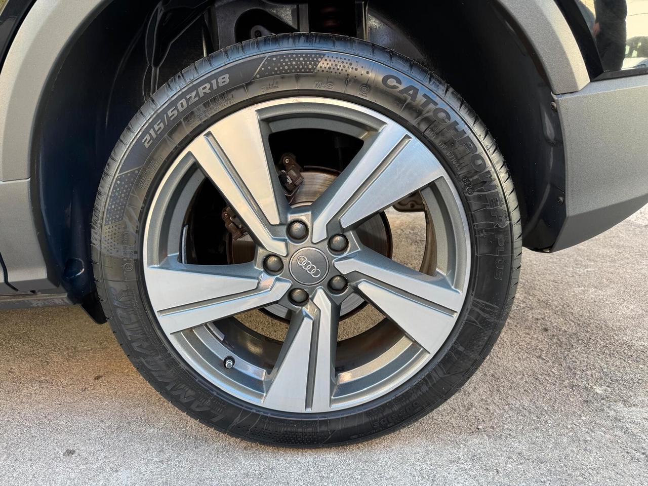 Audi Q2 30 TDI Business