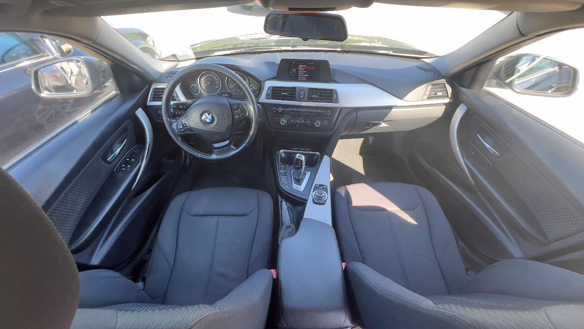 BMW - Serie 3 Touring 320d Touring Business MOTORE NUOVO