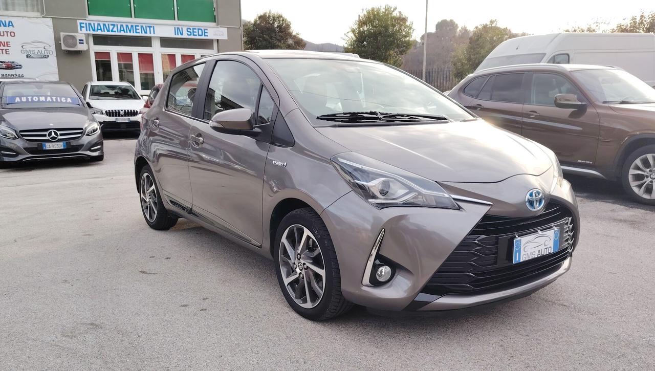 Toyota Yaris 1.5 Hybrid 5 porte Business