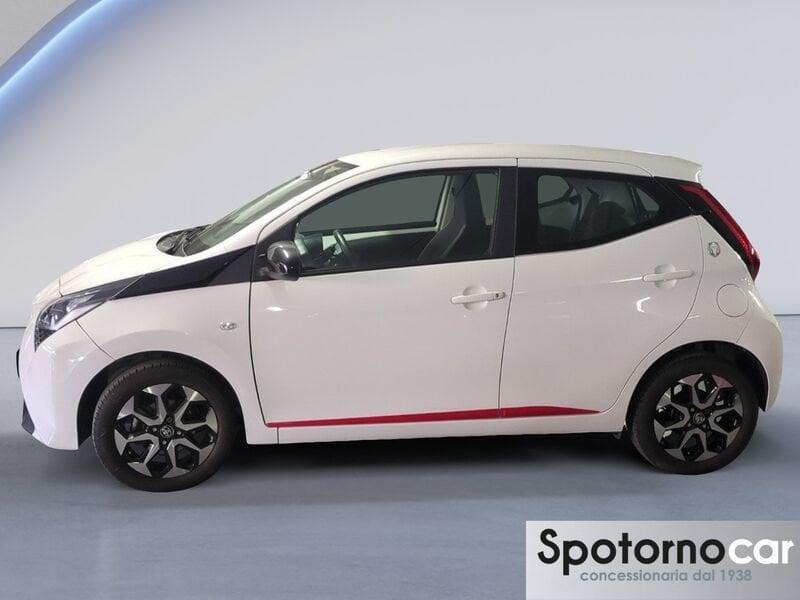 Toyota Aygo 1.0 VVT-i x-play
