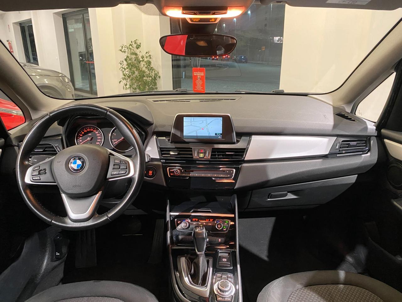 Bmw 218d Active Tourer Advantage