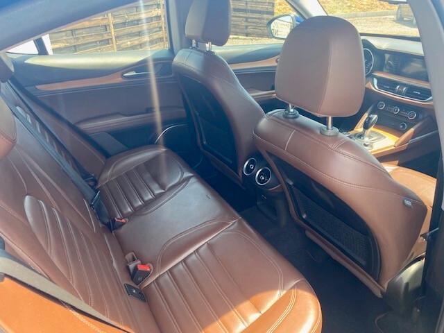 Alfa Romeo Stelvio 2.2 Turbodiesel 210 CV AT8 Q4 Super