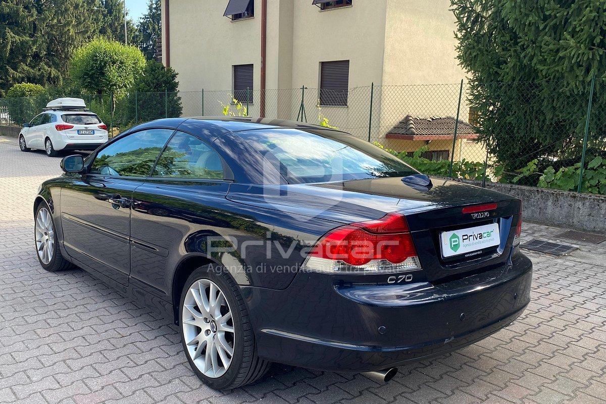 VOLVO C70 2.4 D5 20V Summum