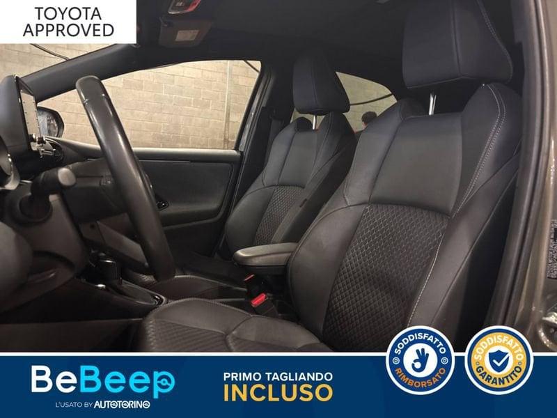 Toyota Yaris 1.5 HYBRID LOUNGE