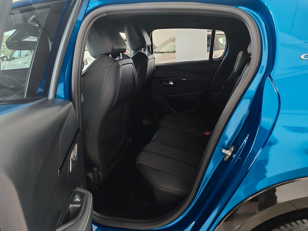 Peugeot 208 1.2 130cv EAT8 GT 2022
